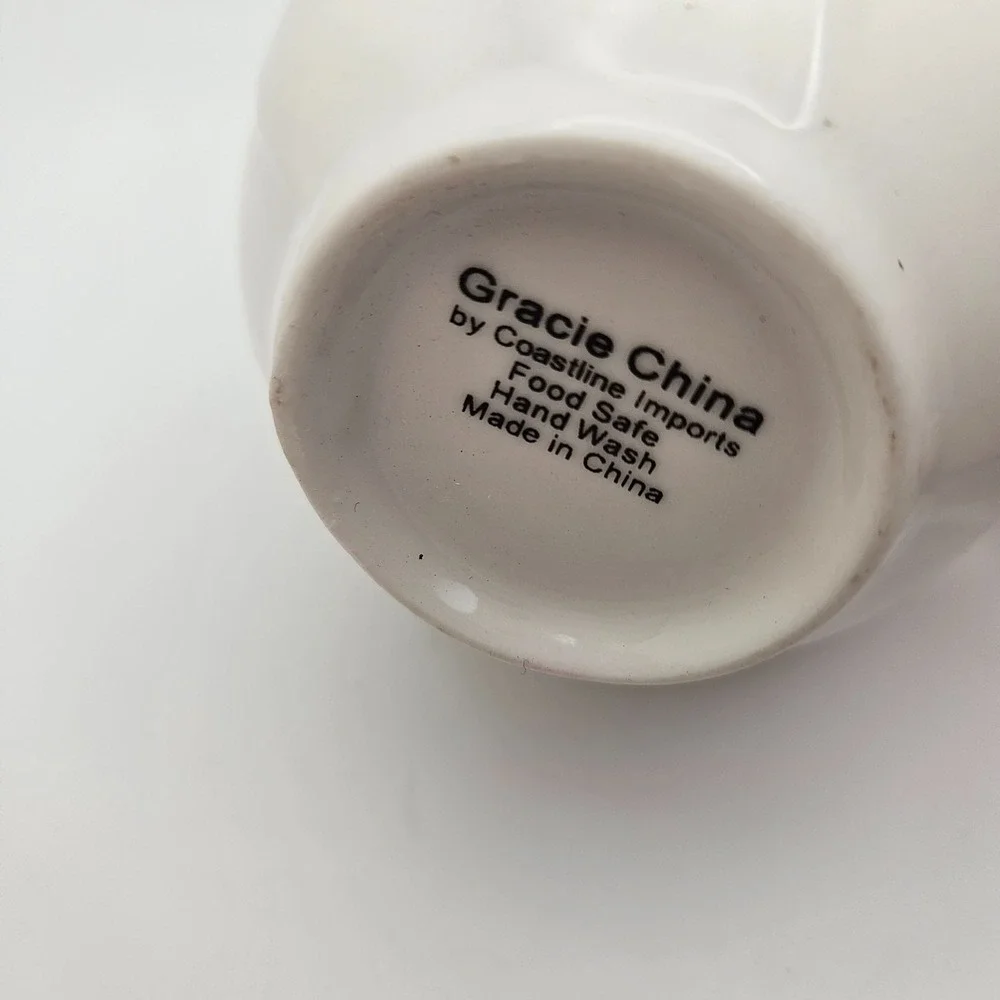 Gracie China Bumble Bee Basket‎ Candy Dish White Ceramic Easter Spring Decor